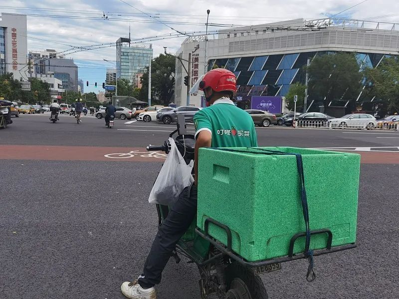 暴雨天不用慌！北京商超备货加量20%，新发地蔬菜供应充足