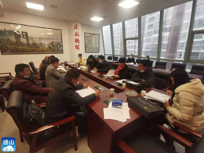 【聚焦两会】县政协委员分组学习讨论县委书记石玉华致辞和政协三个报告